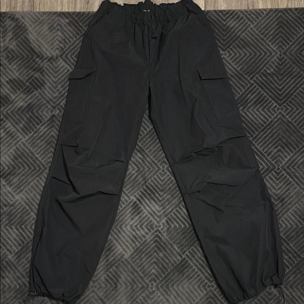Love Tree Black Cargo Pants